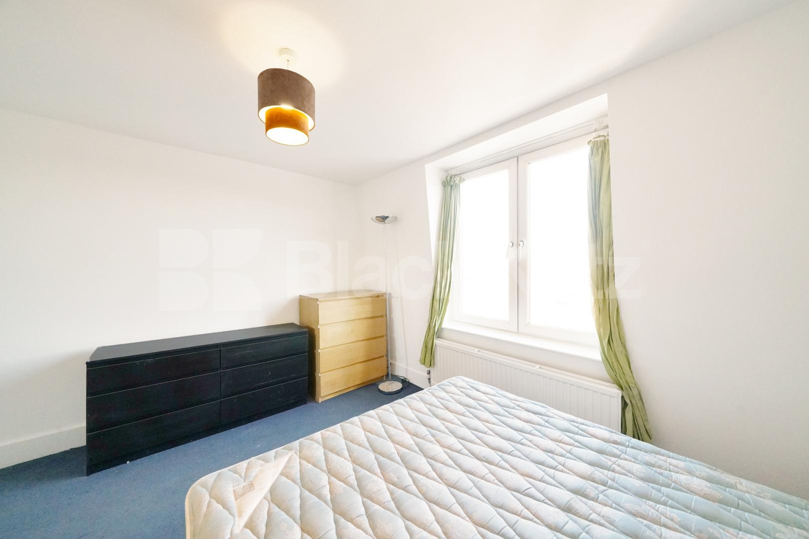 Split level conversion offering 528 Sq. Ft of living & entertaining space  Ashurst Gardens, Tulse Hill / Brixton